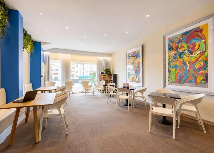 Western Matisse Szálloda 3*