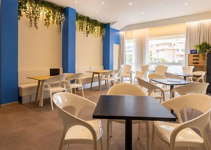 Western Matisse 3* Sainte-Maxime